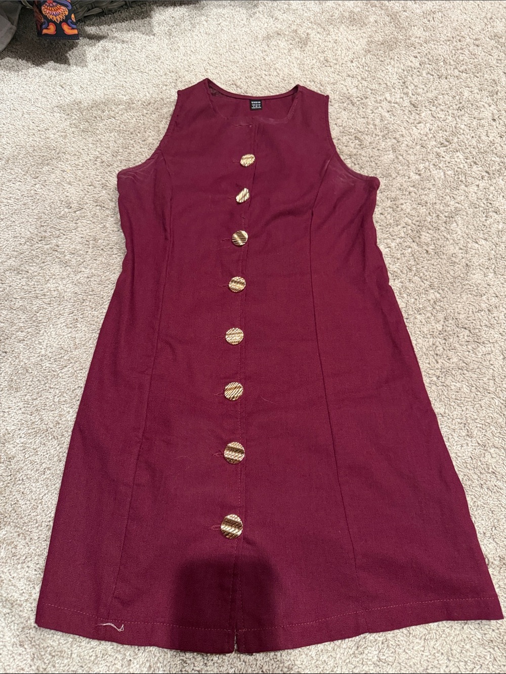 SHEIN Burgundy Sleeveless Midi Dress with Gold Buttons